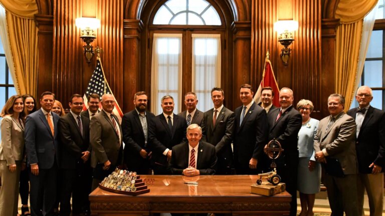 Federal government jobs missouri